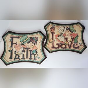 2 Vintage HOMCO Wooden Wall Plaques FAITH & LOVE 1970s Boy Girl Kissing Praying